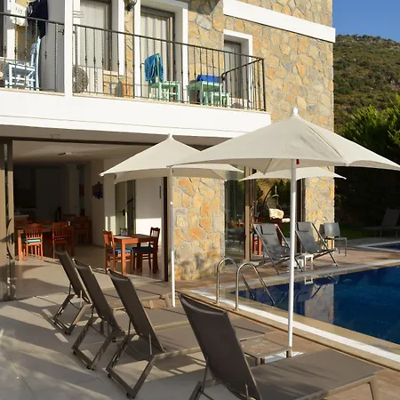 Aria Doria Hotel 2*